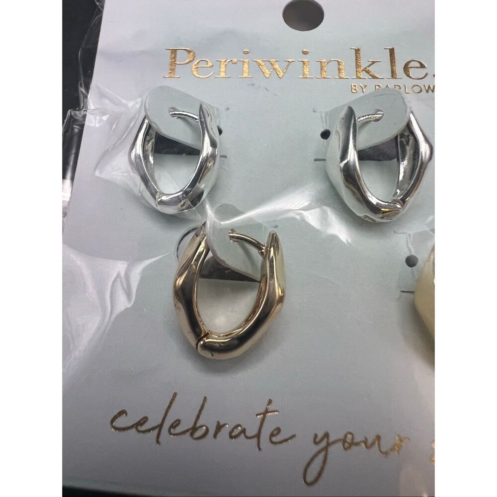 New! Periwinkle By Barlow Silver and Gold Tone Wavy Huggie Hoop Earring Set - Picture 4 of 6